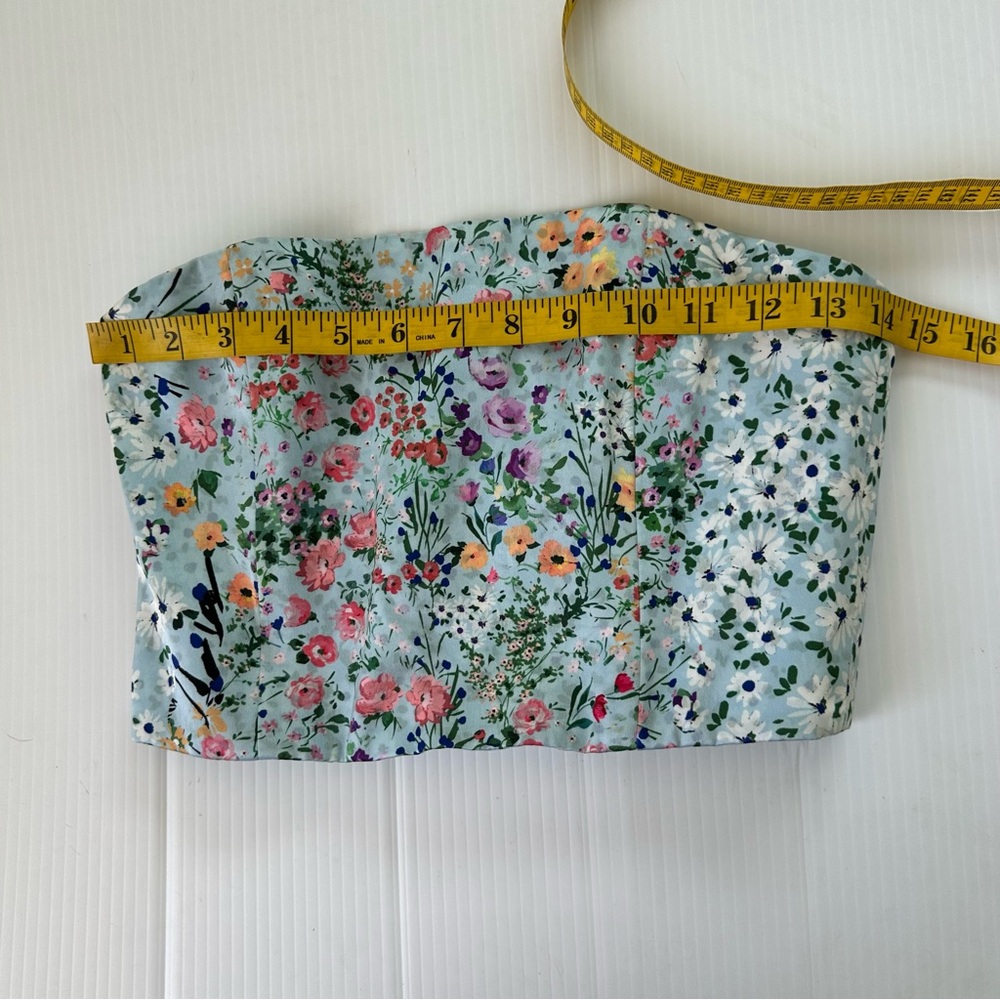 Alice + Olivia Ceresi Floral Smocked Bandeau Top, 6 - Picture 11 of 15